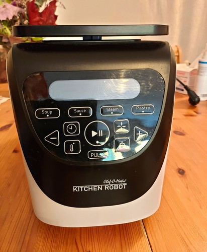 Chef matic kitchen robot - chef-o-matic,